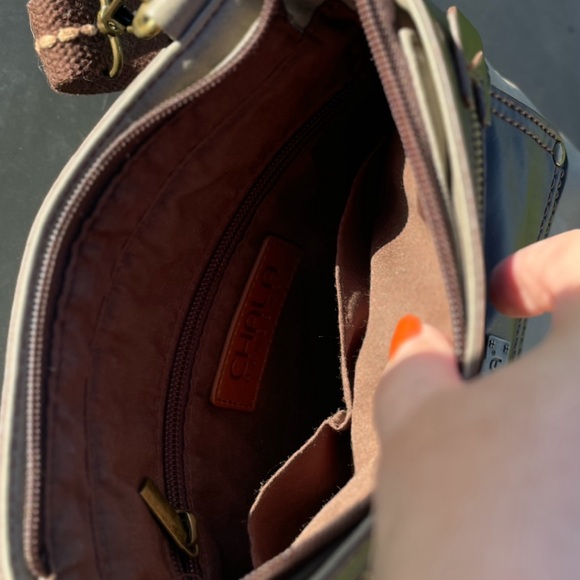 Leather Chala crossbody purse - Picture 3 of 7